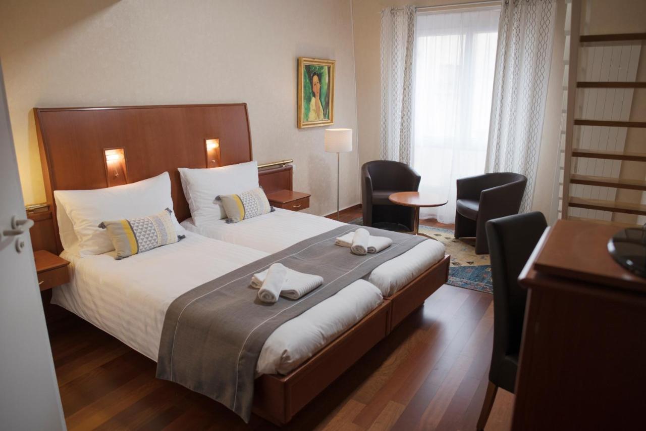Hotel Regina โลซาน ภายนอก รูปภาพ